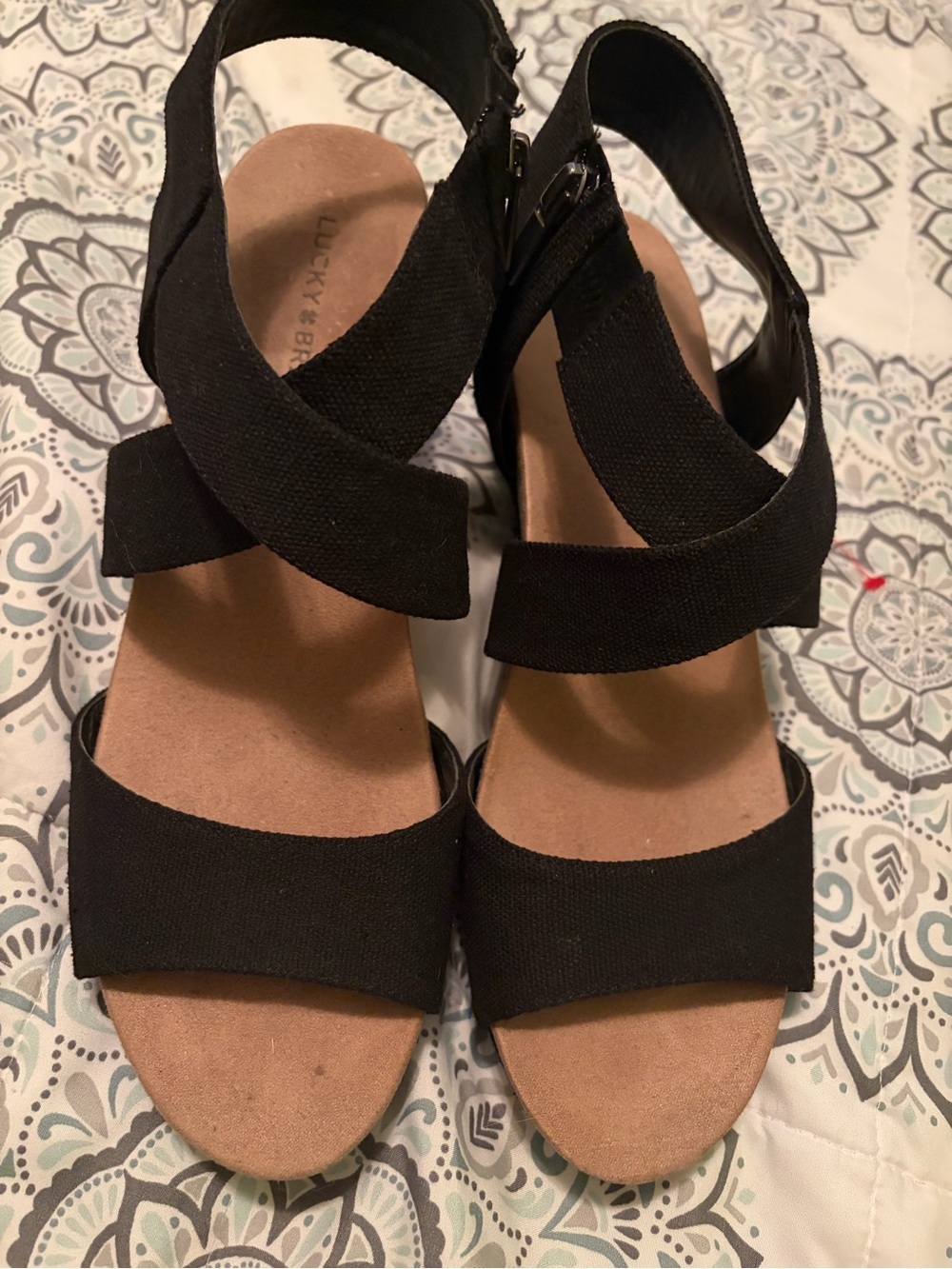 Lucky Brand Black Crisscross Wedge Sandals zip ankle size 10 EUC